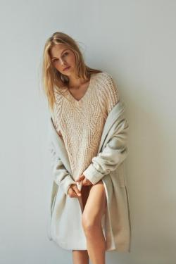 thevisualrepublic:  urbanoutfitters:  True (sweater) love.  urbanoutfitters:  True (sweater) love.