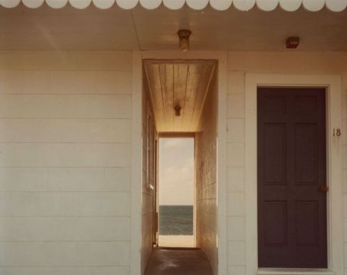 agelessphotography:Doorway to the Sea, Joel Meyerowitz, 1982