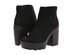 in-those-boots:  GiazzeraShop for more like