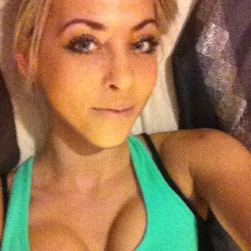 Porn Pics amateur-implant-pics:  renee gangell  thebimboblogring: