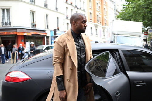 kuwkimye: Kanye out in Paris - May 21, 2014