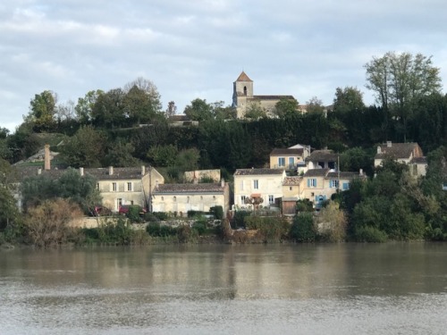 Vue d’Asques, Dordogne, Gironde, Aquitaine, 2017.