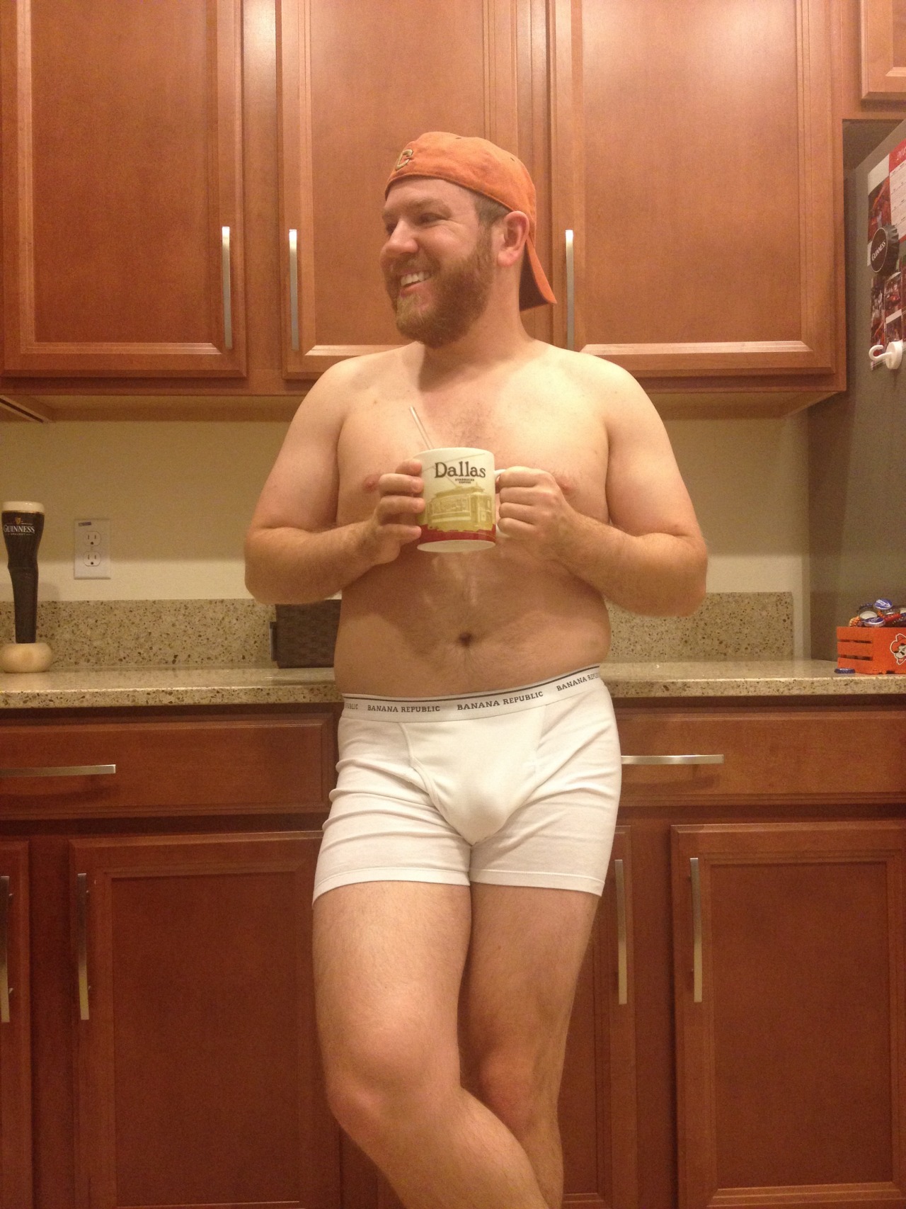 imhereforthemen:  I love this day! I love that you love this day!  (smileycub)