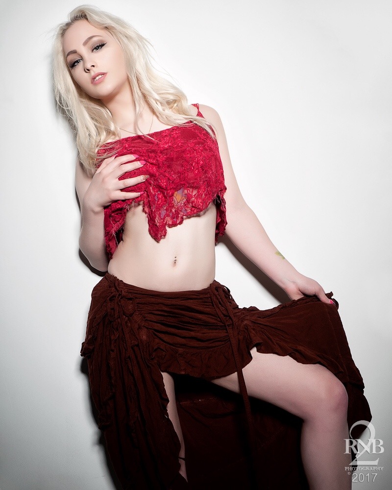 keepitta-secrett:  Got some reallyyyyyy sexy ones coming later