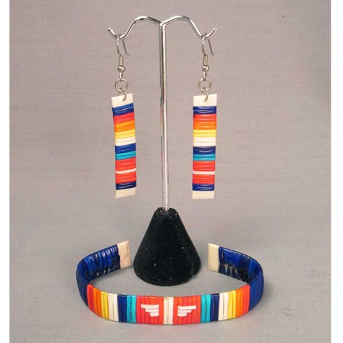 fyeahindigenousfashion: Per tradition, here is our round-up of holiday gift suggestions! This year, 
