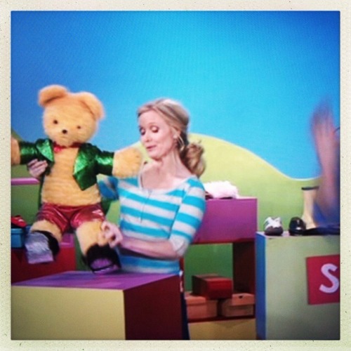 phryneandjack:More fabulous Essie on Play School this morning. Sadly I couldn’t grab a shot of her i