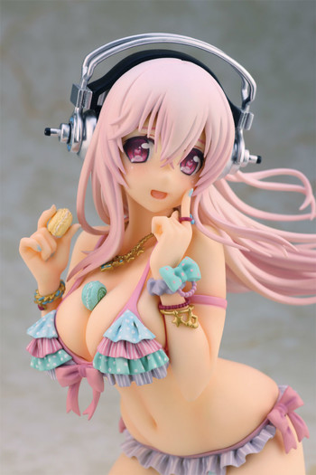 kvnai:    Super Sonico w/ Macaron Tower 1/7 Scale Figure Free Shipping 
