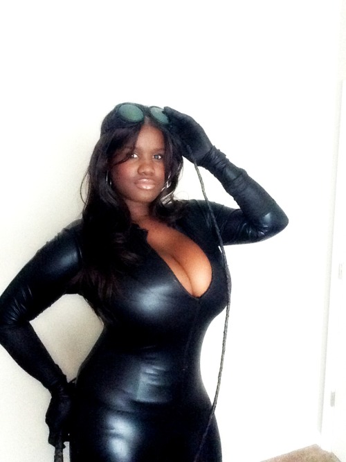 Porn photo thevenusnoire:  My catwoman cosplay!! All