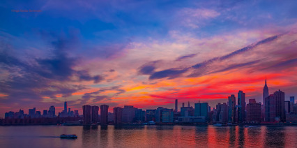 Lovely sunset tonight in NYC. 				Inga&rsquo;s Angle 				One shutterbug&rsquo;s