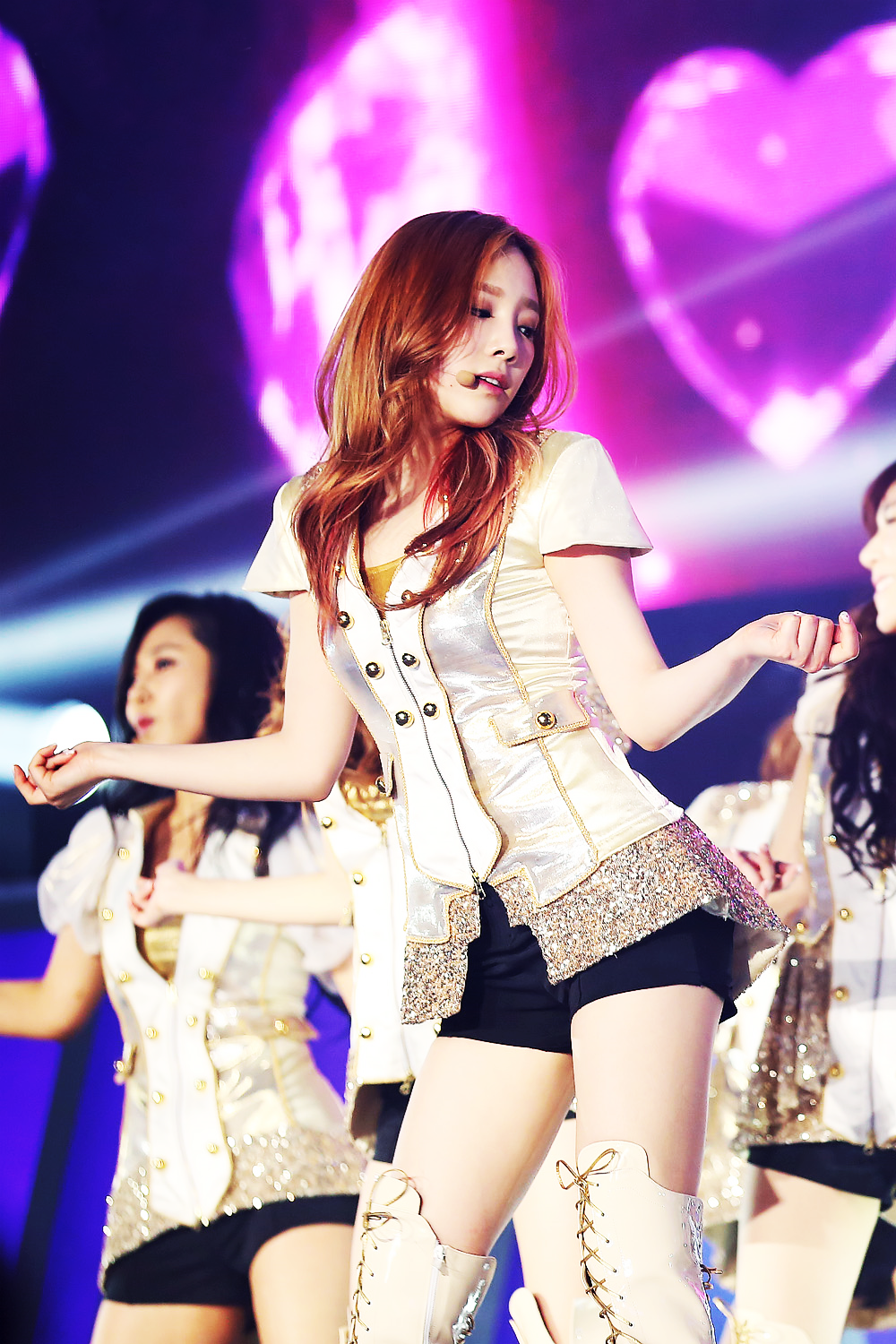 i-amtaeganger:  Outfits 130608/9 Edit ✿ 