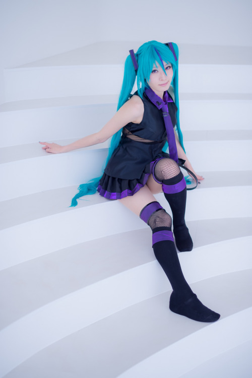 cosplayando:  more Vocaloid cosplay
