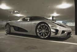 automotivated:  return of the White (by Daviel Stosca)  IDK if I&rsquo;m color blind, but that looks silver/grey
