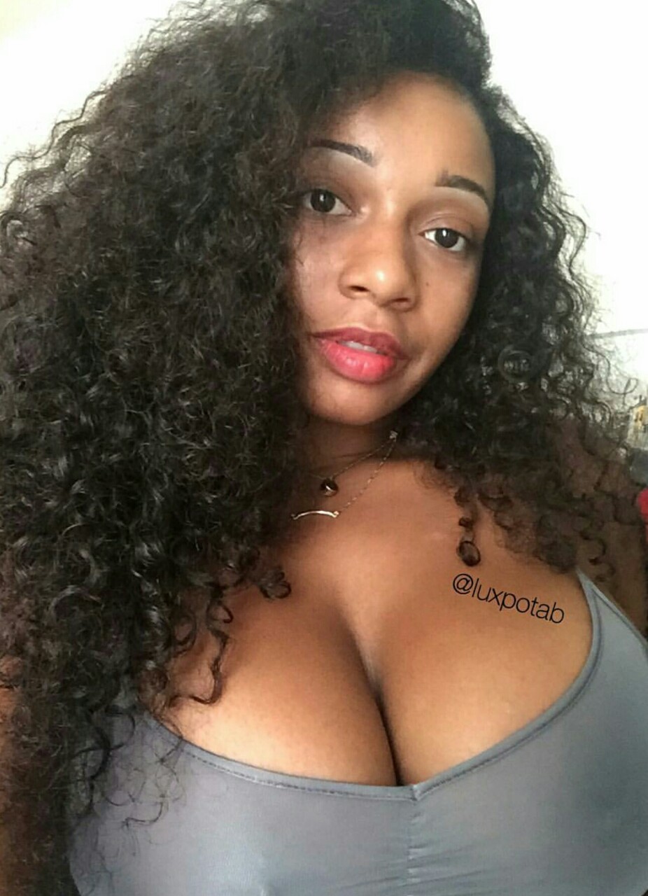 fletchertrowan:  jameer08:  Luxpotab   Real Woman Beauty