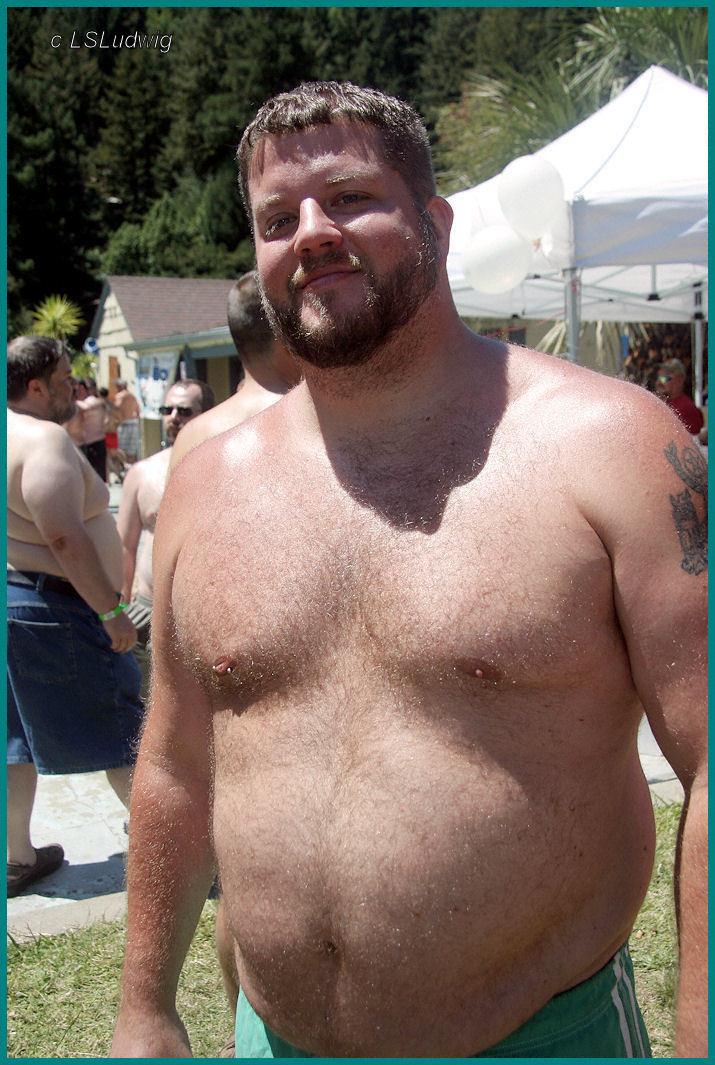 txbearguy:  only-bear: &lt;3 _ &lt;3  VeniceCub 