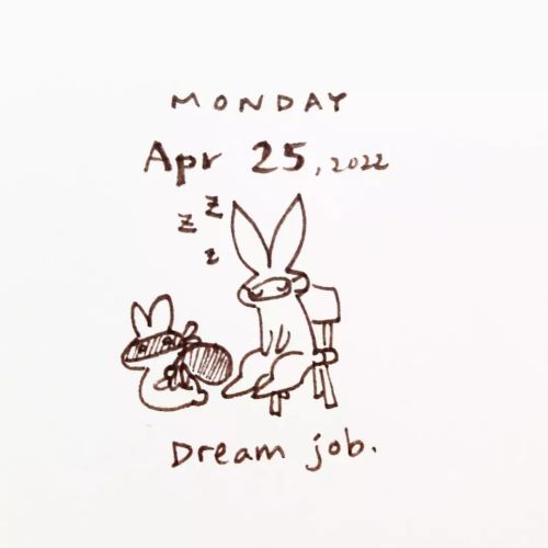 Gotta catch those beauty sleep #abunaday #daily #bunny #doodle #journaling #sleeping #dreamjob #一日一兔