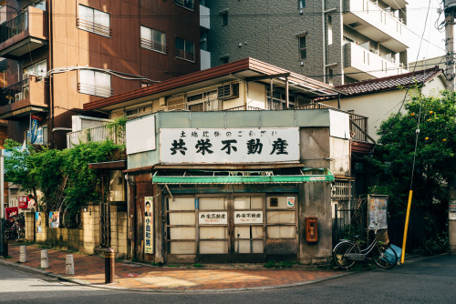 enokky:  東京 - 日暮里