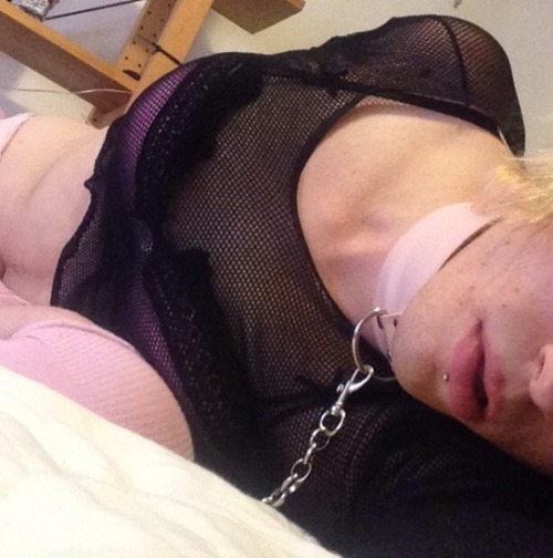 teenybopper-whoreboi:  Oh god, I feel like I’m starving to death… It’s been nearly three days since somebodyy shot their load into me… I need to be barebacked and bred, filled and fed, spunked and pumped, glazed, gooed, creamed and seeded with