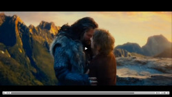 areyousuretonightsadangernight:  crystaldemy:  Ok… so I was watching the Hobbit. I paused it to go to make tea. and when I looked back… well…. i’m so fucking done right now.   