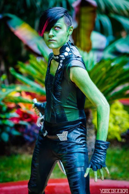 aicosu:I’m actually happy it rained during ALA — cause it made these pictures of our Rule 63 Gamora 