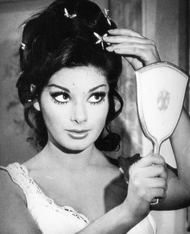 Edwige Fenech