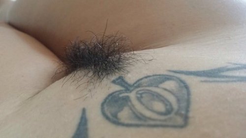 Porn photo Tattoo & Pussy
