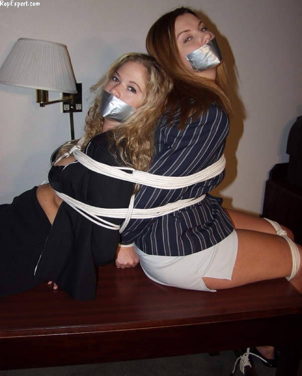 bondagehedgehog:  Michelle and Leah