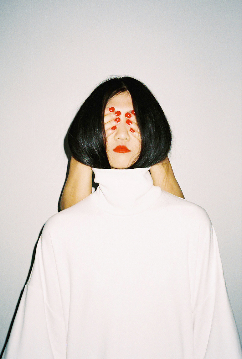 hatchetandtom:  Ren Hang