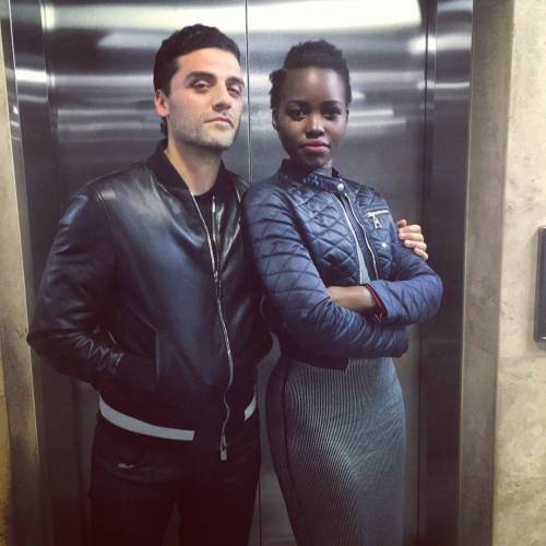 “La Fuerza Despertada. Oscar Isaac. #TheForceAwakens #oscarisaac” (Oscar and Lupita in M