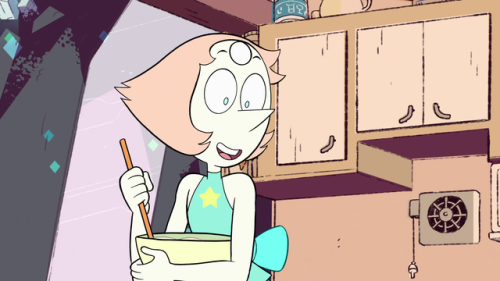 su-pearl-joy:  Pearl is culture, is art, is history, is beautiful, Pearl is everything. 💙💙😄😄😄 Steven: “You’re wrong! If pearls are really like you say they are, then Pearl isn’t common at all!. She trained herself to fight! She learned