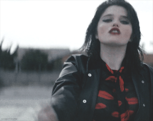 beautifulsinnings:  whyd-youonlycallmewhenyoure-high:  (◡‿◡✿)  . 