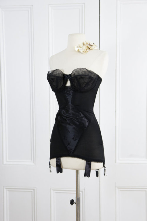 inlovewithburlesquelingerie:  Salvato Vintage