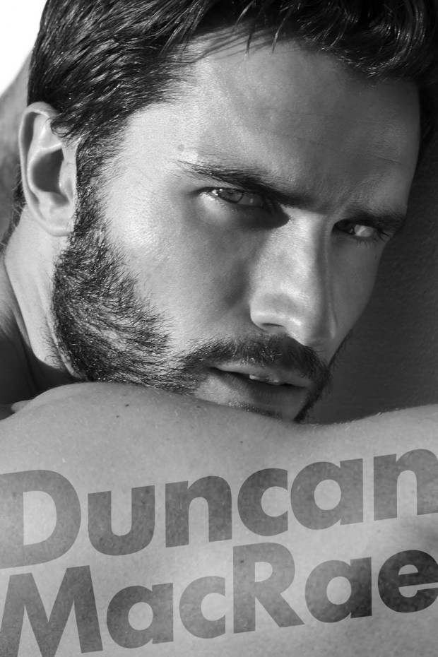 gaymadridboy:  Duncan Macrae