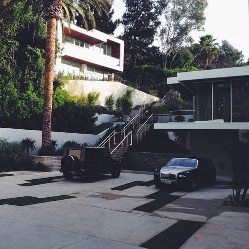 phuckindope:   Phuckindope.tumblr.com 