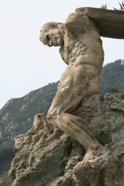 statues-and-monuments:  The Hercules of Monterossa