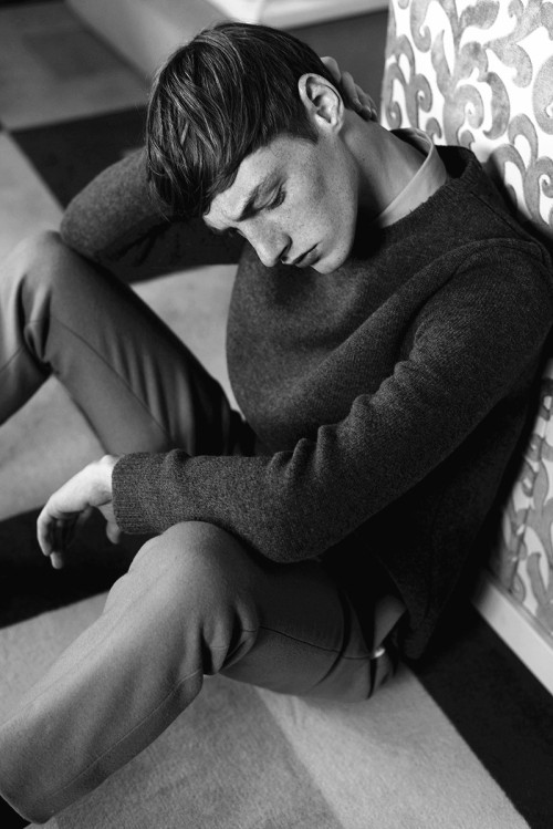 l-homme-que-je-suis:  Roberto Sipos in “A New Lucky Number” Photographed by Fabio Bozzetti and Styled by Stefano Guerrini for Fucking Young! Online 
