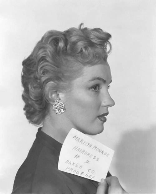 retrogasm: Marilyn Monroe hairdress # II