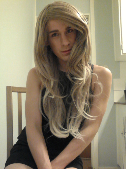 hazyla: Happy New Year! :)I hope 2016 will be a better gear then 2015, because that might have been 