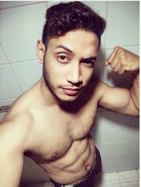 adikremyishak: azamadnan0307:  jejakamelayuterhangat:  SUBMITTED BY FOLLOWERS 4 Thanks pada yang sub