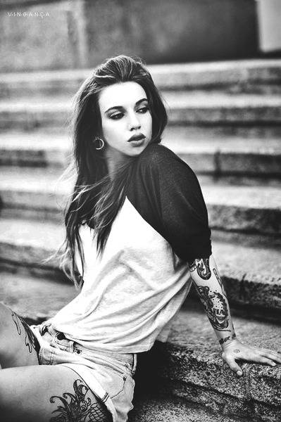 Porn Pics Girls With Tattoos