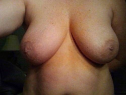 XXX menlovetits:  Brenda a 45 yr old MILF loves photo