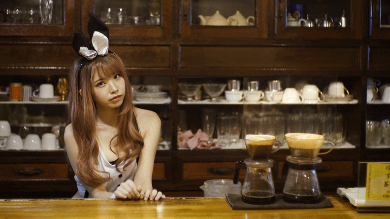 tokyo-cosplay-com:  喫茶えなこ。Coffee shop Enako. 