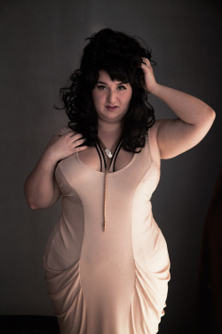 fffab:  chubby-bunnies:  I am a burlesque performer, so these days I get paid to take off my clothes. I love everything about it, but especially the look on other chubby girls’ faces when I strip. There are still next to no public images of sexy fat