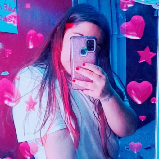 ray0-dilunar:  n-u-b-e-s-n-e-g-r-a-s: _¿que vas a hacer el viernes en la noche?   _   Me recorrí la mitad de Santiago por hacerme un tatuaje. Lo merezco