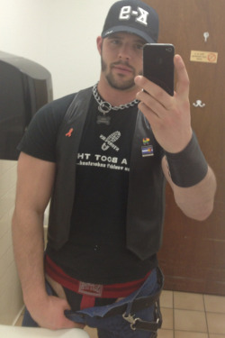 tshtrainer:  Hot Fucker! www.tshtrainer.tumblr.com  Looks like this proud Owned pup is sending his Owner a selfie. 