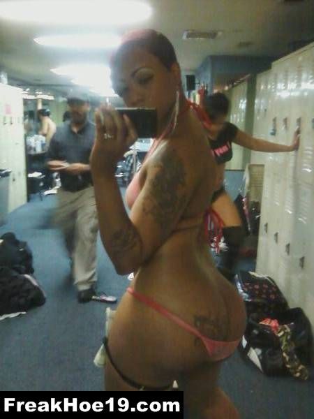 freak hoe 19  http://www.freakhoe19.comalso check out this hot fighting site http://www.wildstreetfights.com