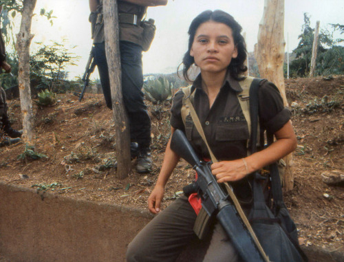 warispos:Civil war in El Salvador, 1980′s