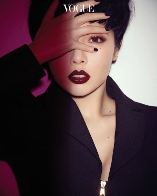 cleansingcreams:Hyuna for Vogue