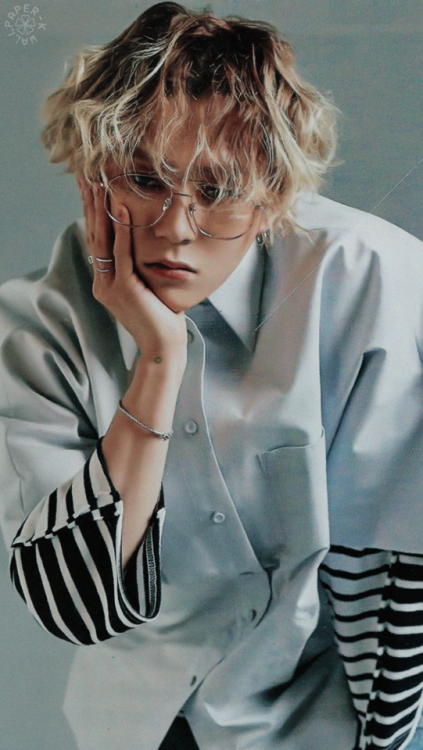 『HYOJONG』saved? reblog or like© scans owners