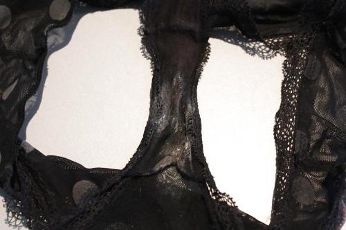 wetpantiesteen:  wet panties teen!!!!!!!