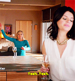 bookahplease:   Whoever’s responsible for the cancellation of Happy Endings needs